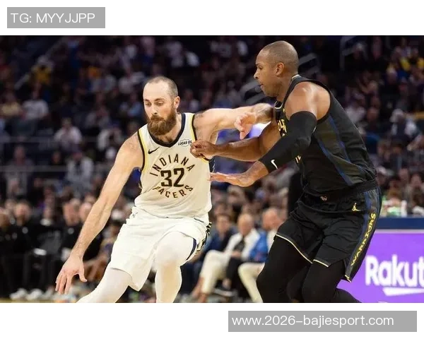 霍福德状态低迷8投仅中1仅得3分6篮板4助攻表现令人失望